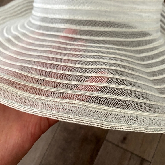 Unique vintage hat - Picture 3 of 6